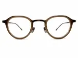 IE011 BR1 βTITANIUM