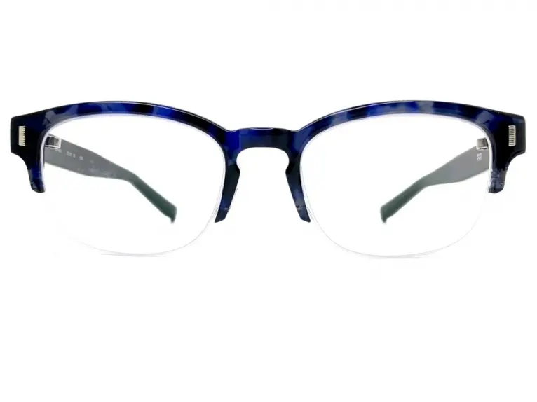 テオ Theo｜eye witness FM5｜アイウェットネスの超個性派、かぶる