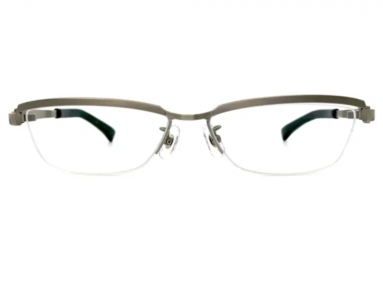 フォーナインズ Four Nines 999.9｜M-20 TITANIUM｜高い強度と洗練され