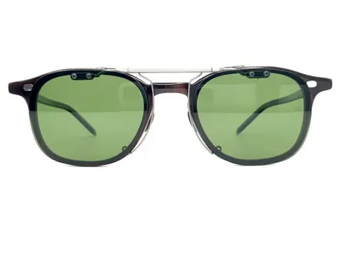 アランミクリ alain mikli｜5017 COL 13107｜フード状に顔を包む個性