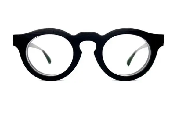 PLUS is + No362 atelier Jacques Durand