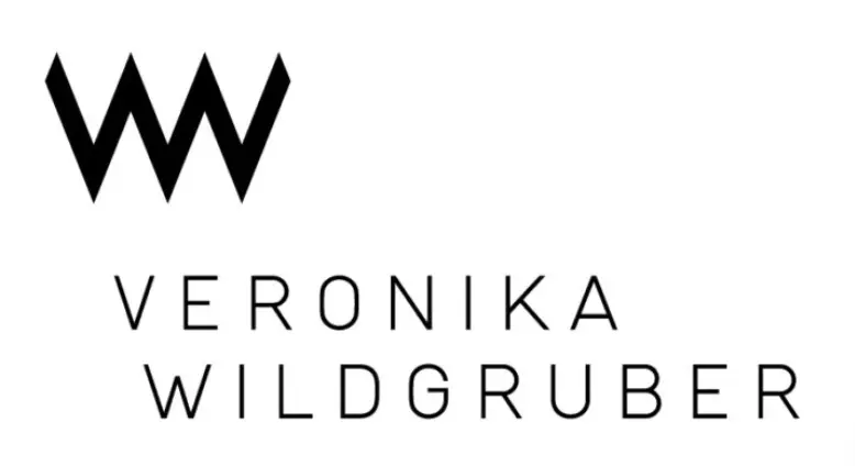 ヴェロニカ・ワイルドグルーバー VERONIKA WILDGRUBER