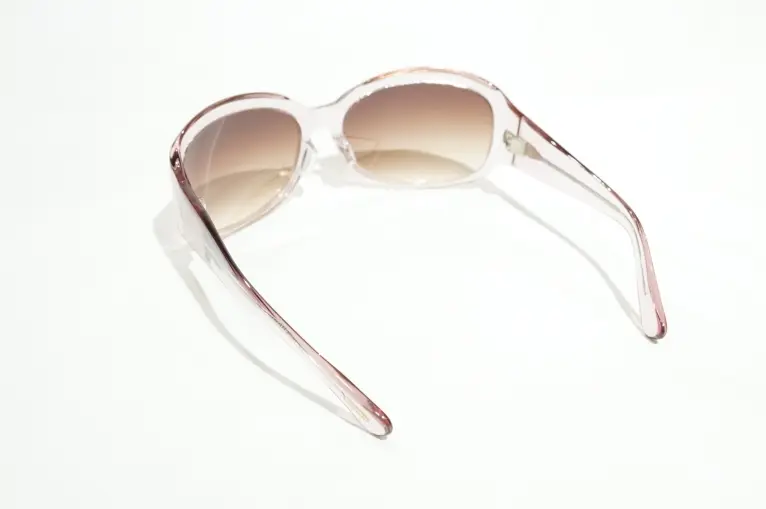 送料＆加工料込 オリバーピープルズ サングラス ホワイト ビッグ