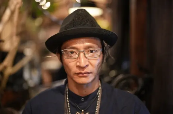 ラフォン lafont｜LINE 205｜細かいデザインに遊び心が散りばめ