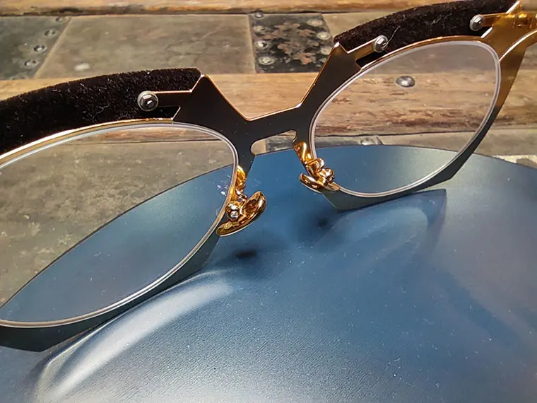 プニャーレアイウェア Pugnale Eyewear｜SPIETATO 377V198