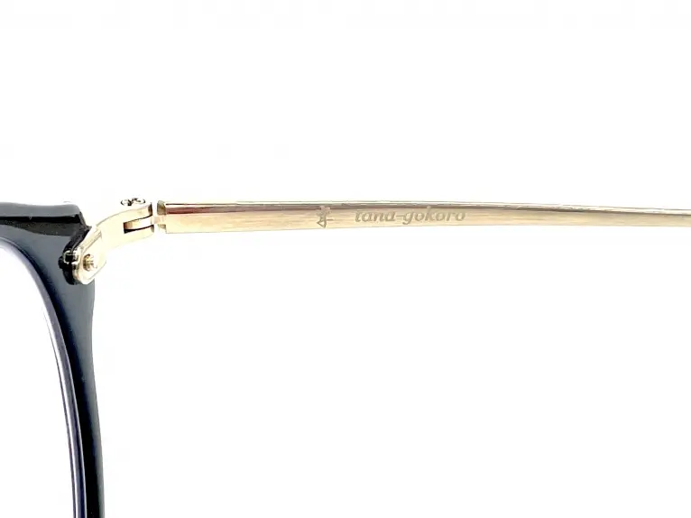 掌 たなごころ 眼鏡 tana-gokoro
