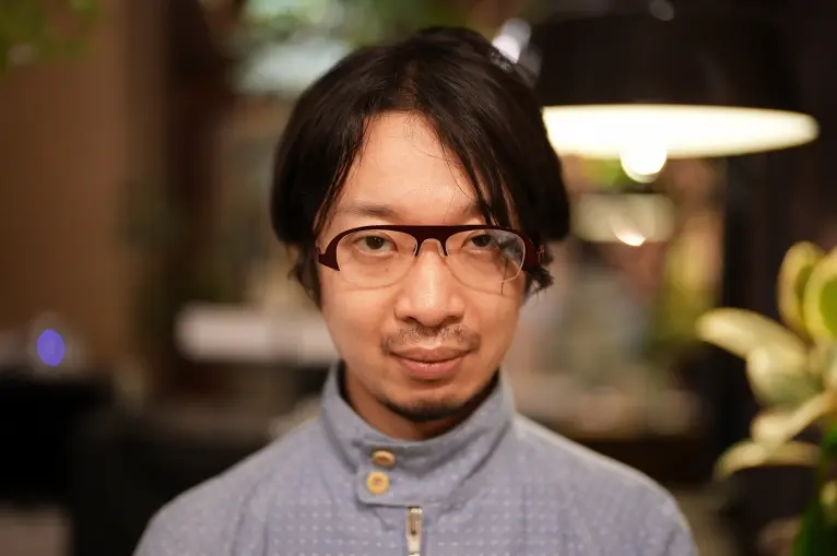 テオ Theo｜colombino2 402 pure titanium｜独創、テオ流のチタン