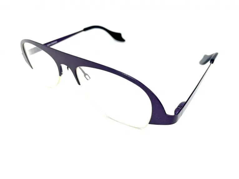 テオ Theo｜colombino2 121 pure titanium｜独創、テオ流のチタン