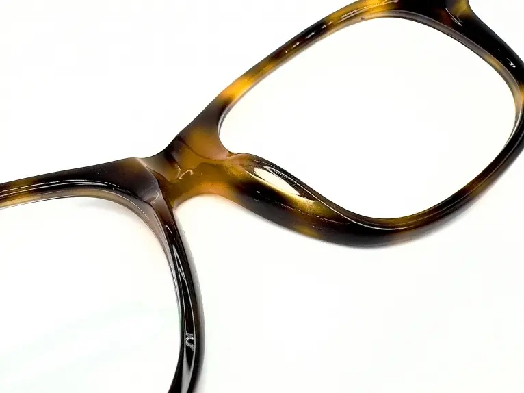 トムフォード TOM FORD｜London TF396 52J｜トムフォードのセクシー