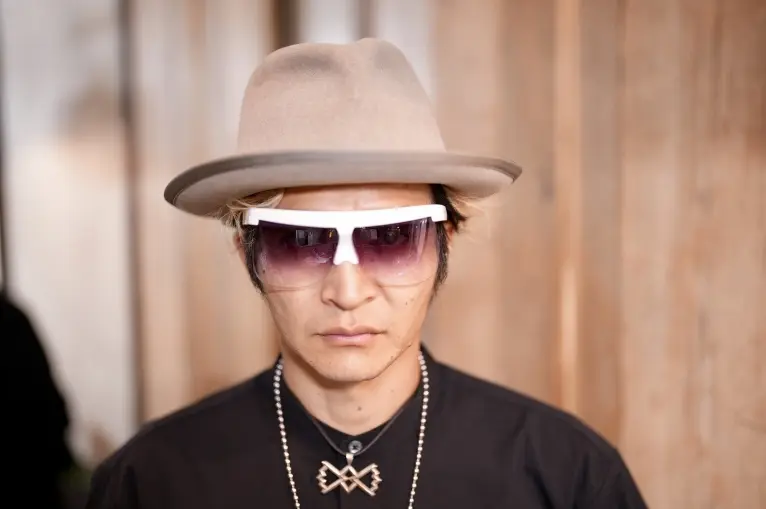 アランミクリ alain mikli｜× クレージュ courreges CL1301 0102