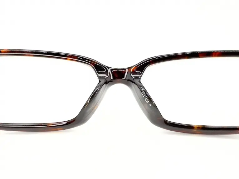 レイバン Ray-Ban｜スクエア型 セルフレーム｜世界中のセレブや