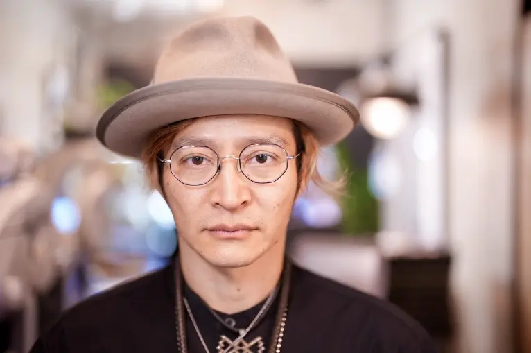 アヤメ ayame｜OCTA｜アヤメ！美しくクラシカルなフルメタルオクタゴン  