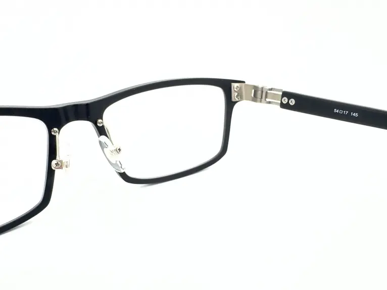 tumi トゥミ 眼鏡 メガネ zr3 10-0003 55□17 140 tumi トゥミ 眼鏡