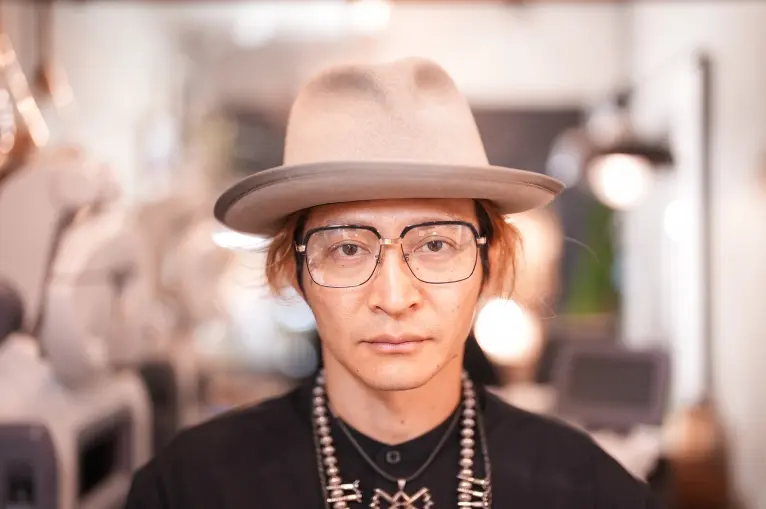 ヴィンテージ　valentino rudy 度入れメガネ VALENTINO RUDY ヴァレンティノルゥディ V-3693 col.G-1 52サイズ