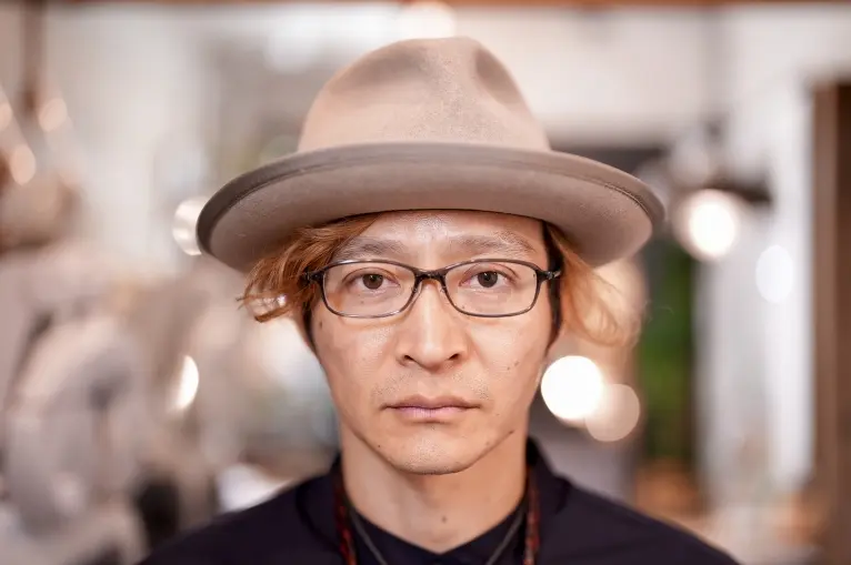 フォーナインズ NP-727 8890 クリスタルスモーク/ブラック フォーナインズ NP-727 8890 クリスタルスモーク/ブラック 汚れや