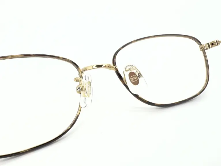 未使用　アトラクト 眼鏡 アトラクト ATTRACT｜ATL1703 GRD Flexible Titanium｜掛ける人の