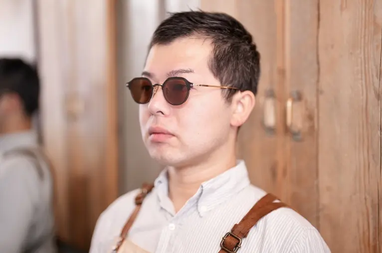 小物 THOM BROWNE. NEW YORK TBS813-49-01 Thom Browne - TBX813-02-NVYTOR(49) – BLACKZMITH Optical