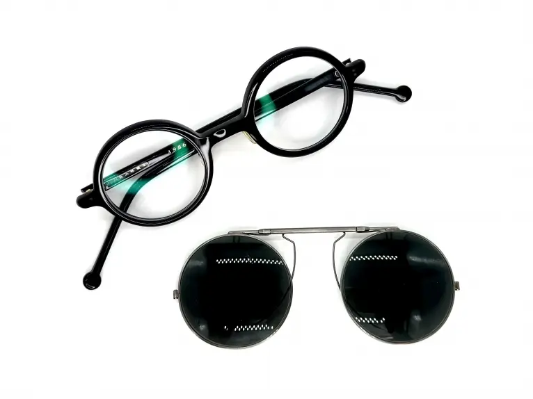 白山眼鏡　クラシックな丸眼鏡&跳ね上げ式クリップオンレンズ仕様　￥7万程 白山眼鏡 クラシックな丸眼鏡&跳ね上げ式クリップオンレンズ仕様 ￥7万