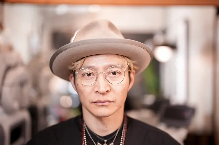 オリバーピープルズ OLIVER PEOPLES ｜Mod. ELIA ｜クラシカルで美しい