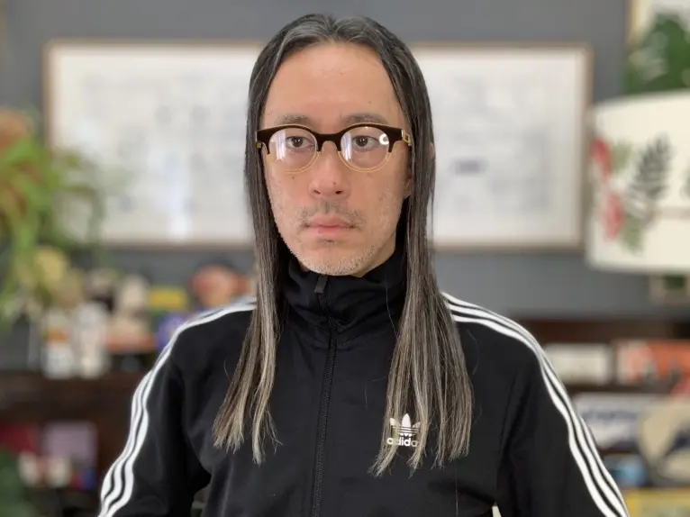 レスザンヒューマン less than human｜8282 4040｜馬鹿でエロティック