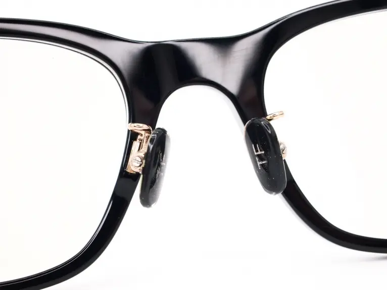 トムフォード TOM FORD｜Snowdon TF237-F 01B｜セクシー