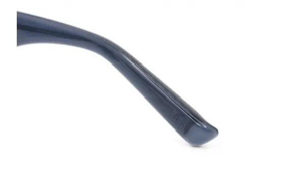 H.Sとイニシャル刻印あり