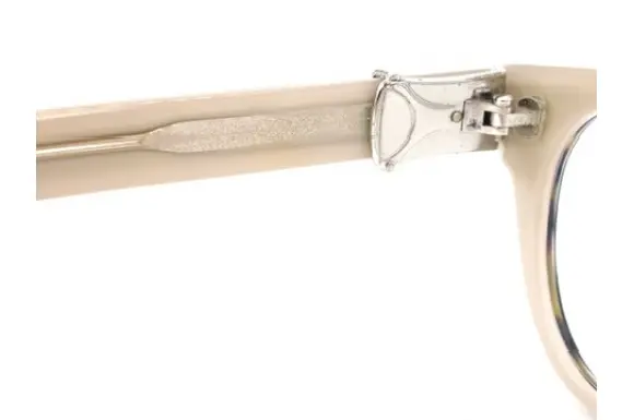 メタルパーツに傷・芯金に緑青