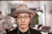 リュネット・ジュラ LUNETTES du JURA｜メガネ ブランド別で、メガネ
