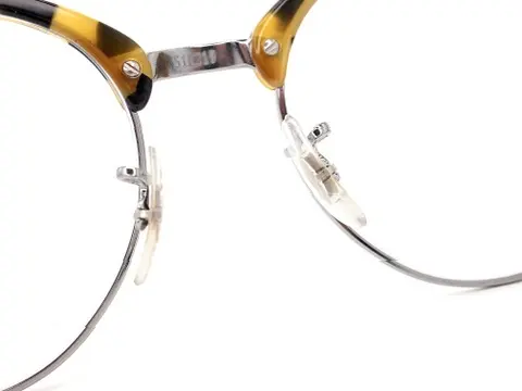 レイバン Ray-Ban｜RB4246 1157 3N｜レイバンの個性派丸サーモント