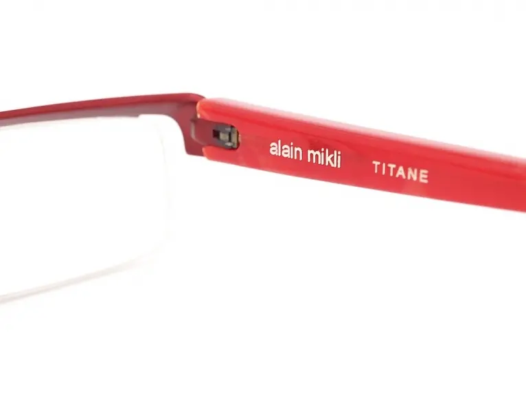 アランミクリ alain mikli｜TITAN A0306-04 ブロー裏数ミリの傷｜ハイ